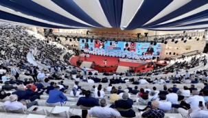 CHP Kurultayındaki Tavan Kurultayın Önüne Geçti!