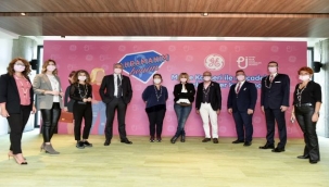 Meme Kanseri Farkındalığı İçin "Kahramanım Benim Kampanyası" 