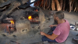 Ustasından Nazar Boncuğunun Tarihi Ve Yapılış Aşamaları