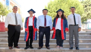 29 Mayıs Bornova Kolejinden LGS'de çifte zafer 