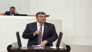 Milletvekili Sındır, "İzmir'de kent yaşamı yeni tehditler altında!"