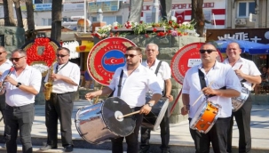 Ayvalık'ta 30 Ağustos Zafer Bayramı Coşkusu