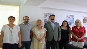  İzmir'de Yerel Basın Güçlenmeli