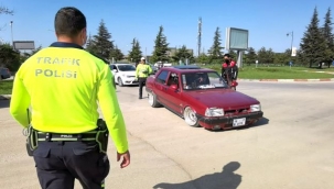 Kanuna aykırı modifiye, trafikte tehlike yaratıyor