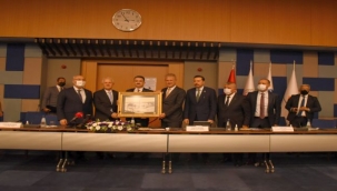 Bakan Pakdemirli: "İzmir Çalışan ve Üreten Bir Kent"