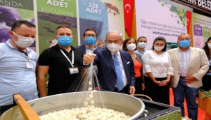 Büyükerşen Tarım Fuarını Ziyaret Etti