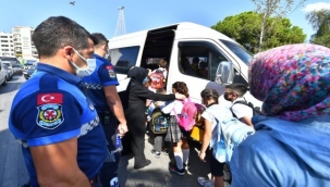 İzmir zabıtasından öğrenci servislerine sıkı denetim