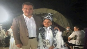 Sünnet çocuğundan örnek davranış