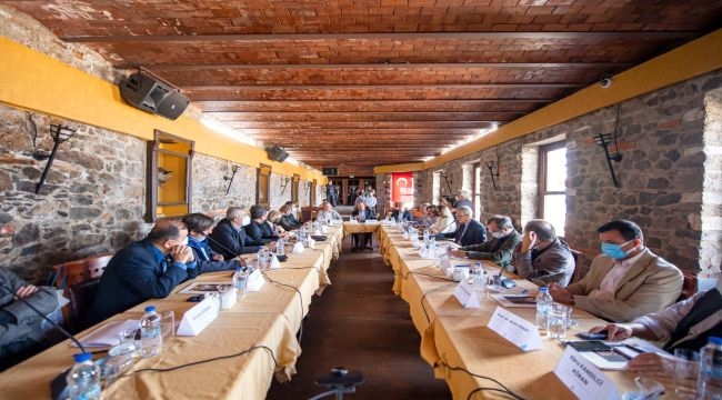 "Konak Meydanı Kentin Bütününü İlgilendiriyor"