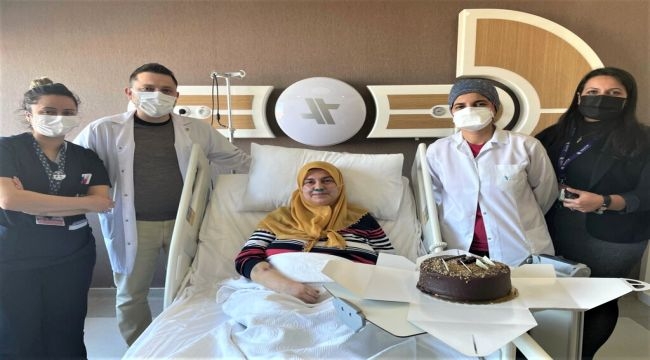 40 Gün Süren Yaşam Mücadelesini 50. Yaş Gününde Kazandı