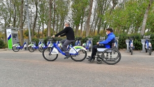 Tekerlekli Sandalyeler Artık Bisiklet Yollarında