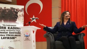 Başkan Sengel Çiğli'de Kadının Siyasetteki Yerini Anlattı 