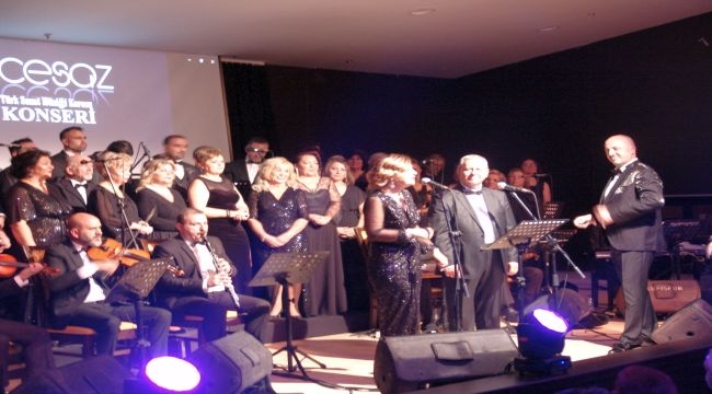 İncesaz Türk Sanat Müziği Korosundan Muhteşem Konser