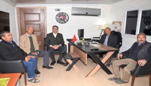 Başkan Kayalar: "Makamda oturmakla belediye başkanı olunmaz!"