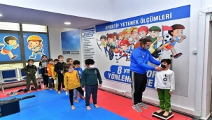 İzmir'de "Sportif Yetenek Ölçümü ve Spora Yönlendirme Programı"