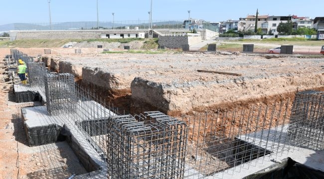 Naldöken Pazar Yeri'nde ilk beton