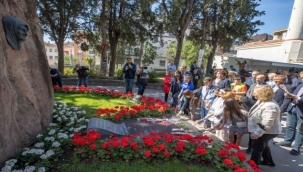 Zübeyde Hanım Anneler Gününde anıldı