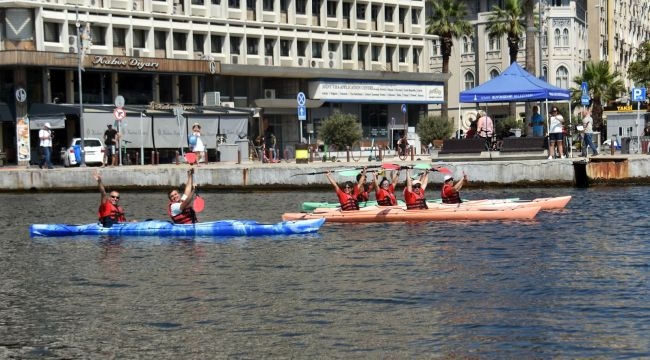 İzmir Körfezi'nde bir ilk