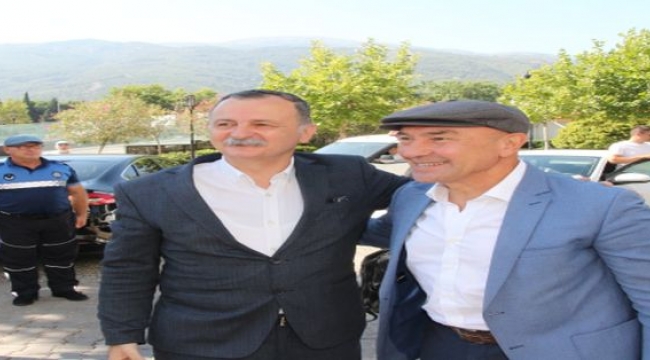 CHP'li Balaban'dan Başkan Soyer'e destek