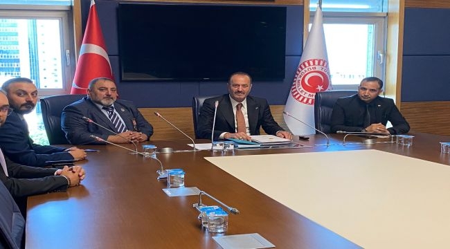 Osmanağaoğlu'ndan Başkan Soyer'e sert eleştiri