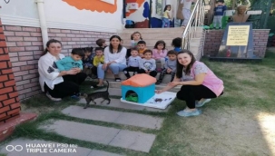 Beydağlı minikler patili dostları sevdi