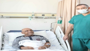 DEÜ'den bir ilk: Genel anestezi verilmeden akciğerdeki kitle alındı