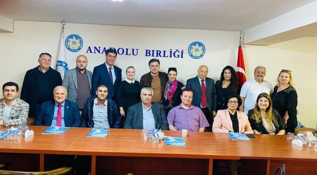 Anadolu Birliği Derneği, DEVA'lı Uygur'u ağırladı