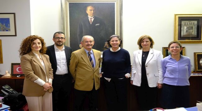 Şirin Payzın'dan Başkan Büyükerşen'e ziyaret