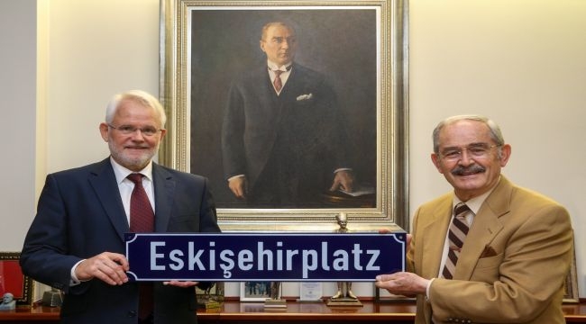 Almanya Başkonsolosu'ndan Büyükerşen'e ziyaret