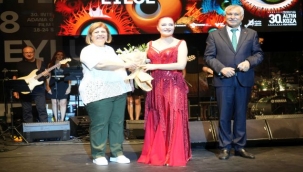  Altın Koza Film Festivali Emek Ödülleri ile başladı 