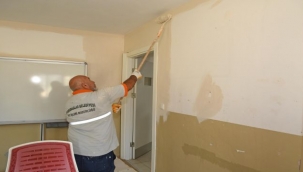 Okullara Desteğini Sürdürüyor