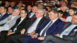 Başkanlar sahneye çıktı