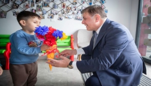 Başkan Tugay'dan yeni anaokulları müjdesi