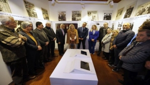 Mücadeleci Ruhu Bizlere Rehberlik Ediyor