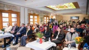 Başkan Tugay'dan "Şeker" Gibi Destek