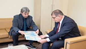 İzmir En Büyük Ve Önemli Üyelerden Biri