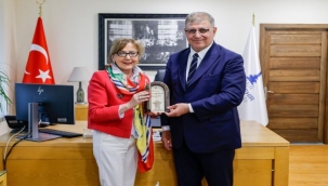 1 buçuk Milyon Ziyaretçi Bekliyorum