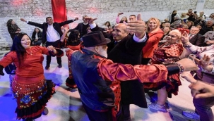 Var Oluşumuzu Kutluyoruz