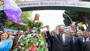 Bayındır Çiçek Festivali Coşkuyla Başladı