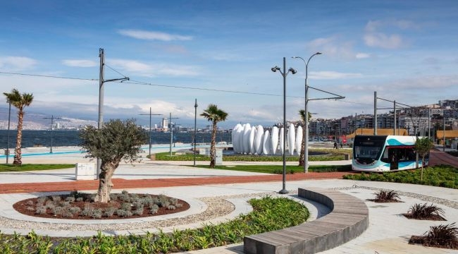 İzmir'in afet sonrası toplanma alanlarının analizi yapıldı