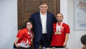 Sizlerin başarıları bizler için gurur