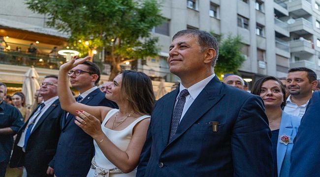 94. İEF muhteşem kortejle başladı