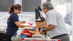 İZMAR 10'uncu mağazaya ulaştı 