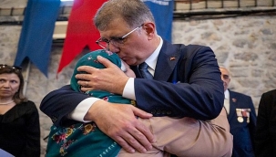 İzmir'de emekliler unutulmuyor