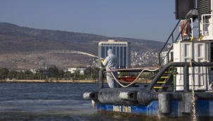 İzmir Körfezi için modifiye kil uygulaması devrede