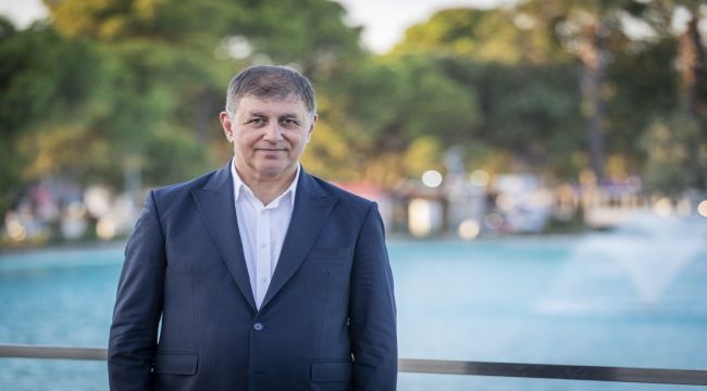 Çünkü İzmir gençleriyle güzel