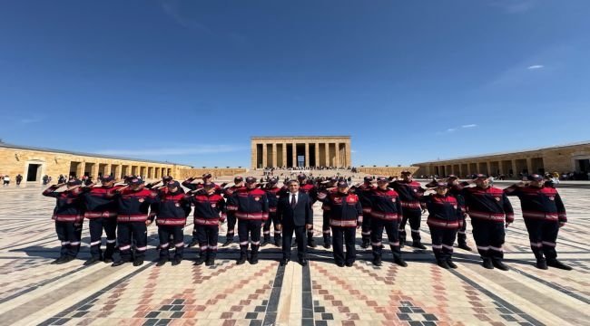İtfaiyeciler Ata'nın huzuruna çıktı