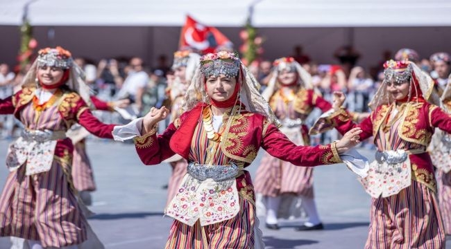 İzmir'in kurtuluşu coşkuyla kutlanacak