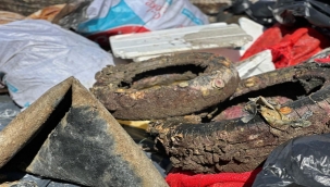 Urla'da kıyı ve deniz temizliği yapıldı