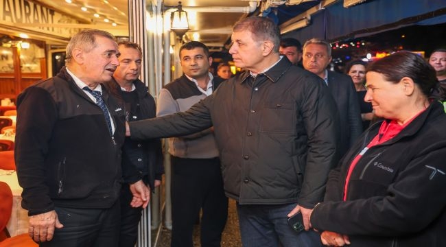 Başkan Tugay Foça'da incelemelerde bulundu